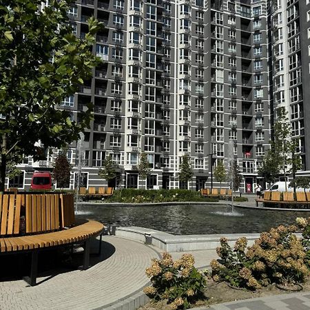 Апартаменти В Жк Гранд Бурже Подобово Bucha Exterior foto